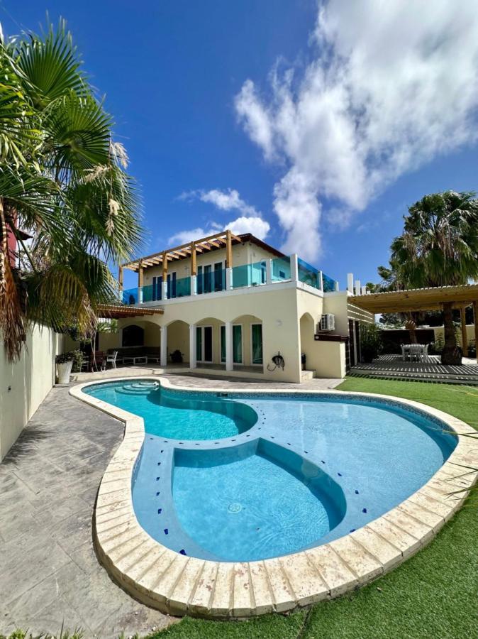 Palm Beach 6 Bedroom Villa With Private Pool Behind Marriott Exterior photo