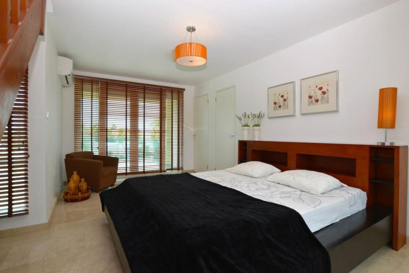 Palm Beach 6 Bedroom Villa With Private Pool Behind Marriott Exterior photo