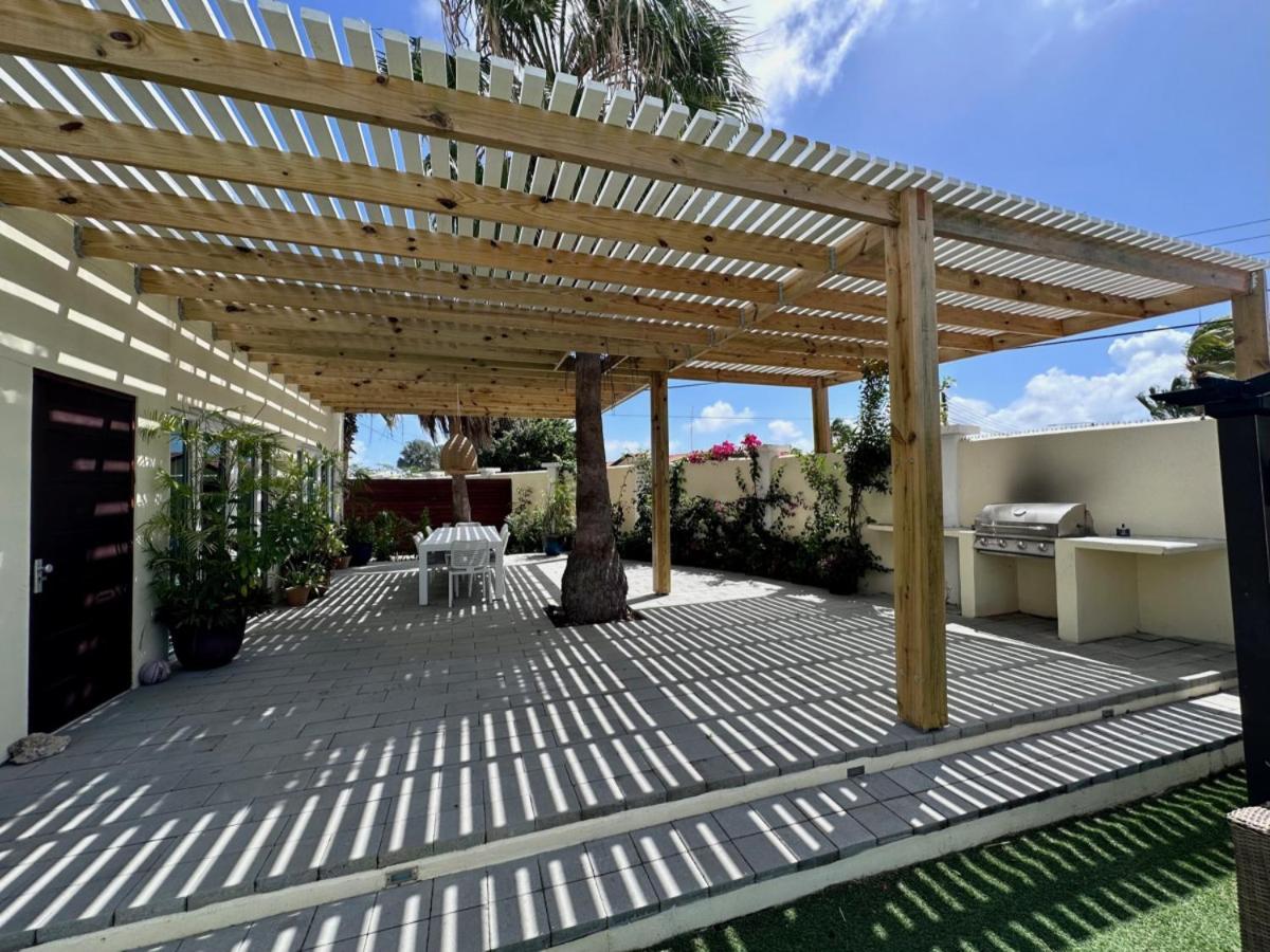 Palm Beach 6 Bedroom Villa With Private Pool Behind Marriott Exterior photo